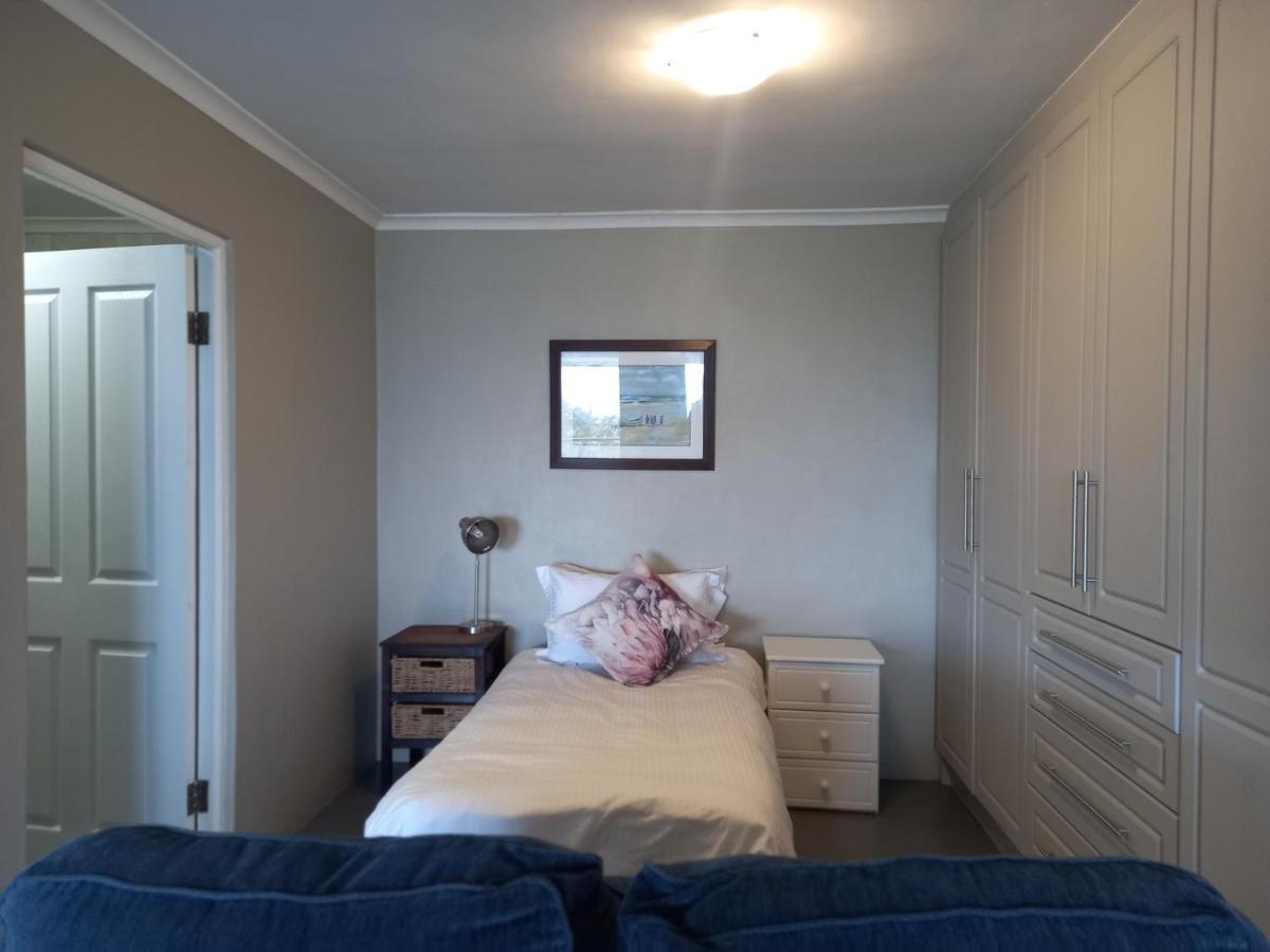 Mussel Beach Holiday Lets Apartamento Cidade Do Cabo Exterior foto