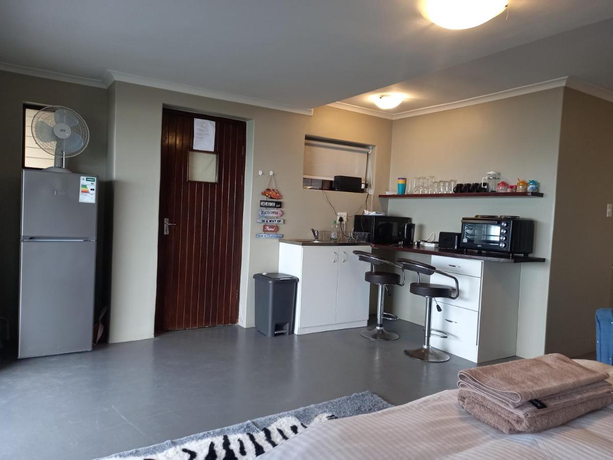 Mussel Beach Holiday Lets Apartamento Cidade Do Cabo Exterior foto